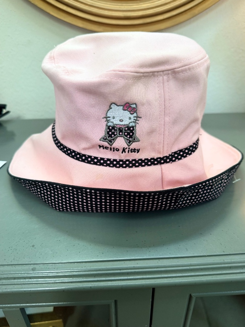 Hello Kitty Bucket Hat Pink Embroidered Brand New